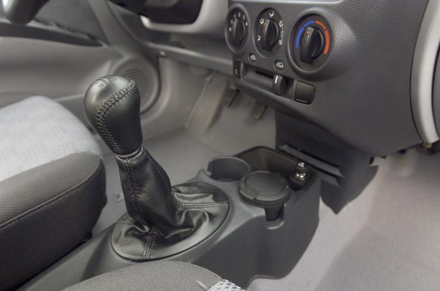  Kia Picanto 2005 года  (фото 92 из 126)